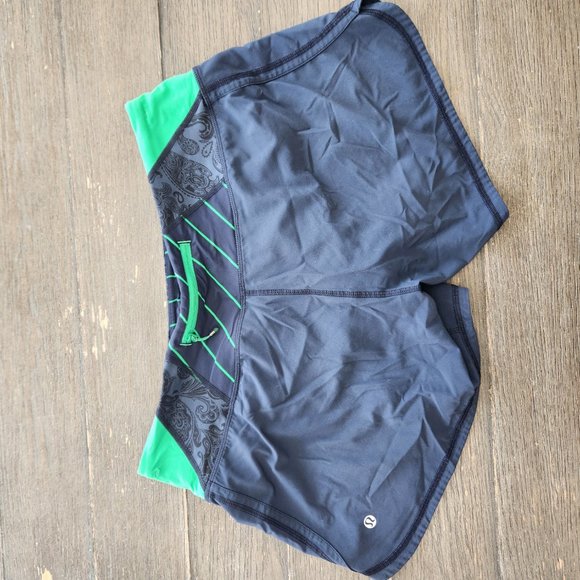 Lululemon Groovy Run Short - Picture 2 of 4